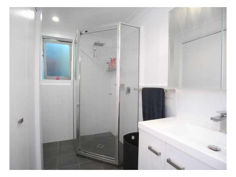 6 Villiers Street, Mayfield NSW 2304