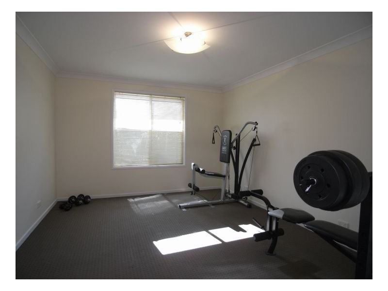 4 Bull Street, Mayfield NSW 2304