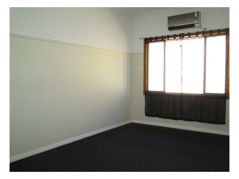 32 Villiers Street, Mayfield NSW 2304