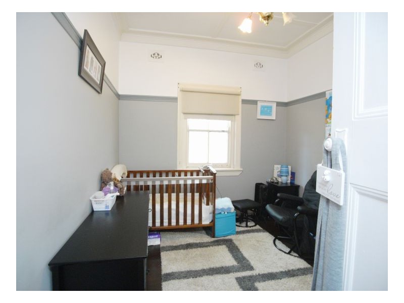 13 High Street, Waratah NSW 2298