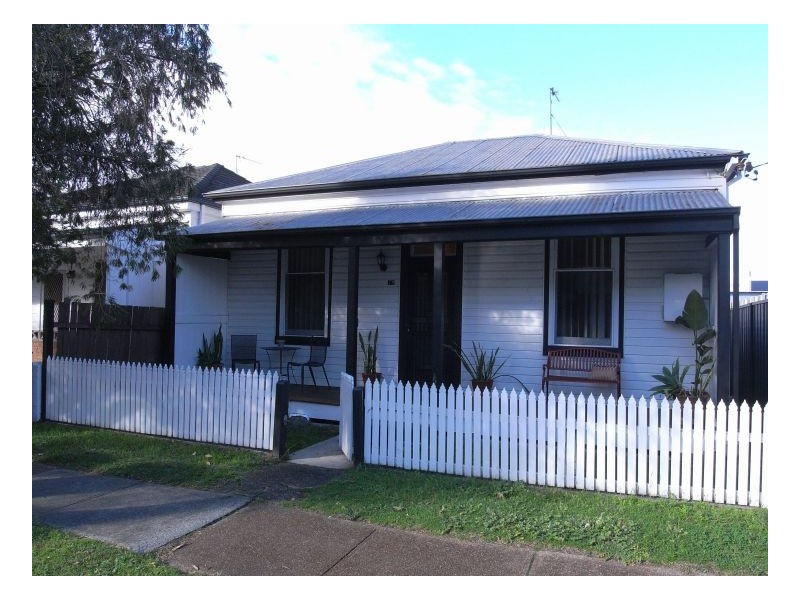 79 Lawson Street, Hamilton NSW 2303