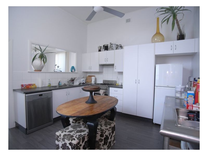 79 Lawson Street, Hamilton NSW 2303