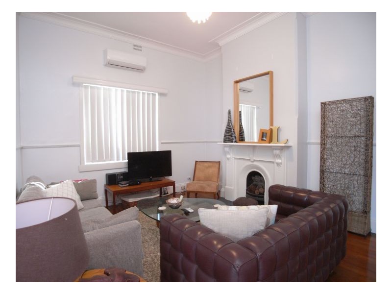 79 Lawson Street, Hamilton NSW 2303