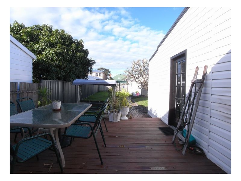 79 Lawson Street, Hamilton NSW 2303