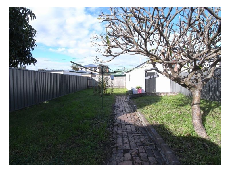 79 Lawson Street, Hamilton NSW 2303