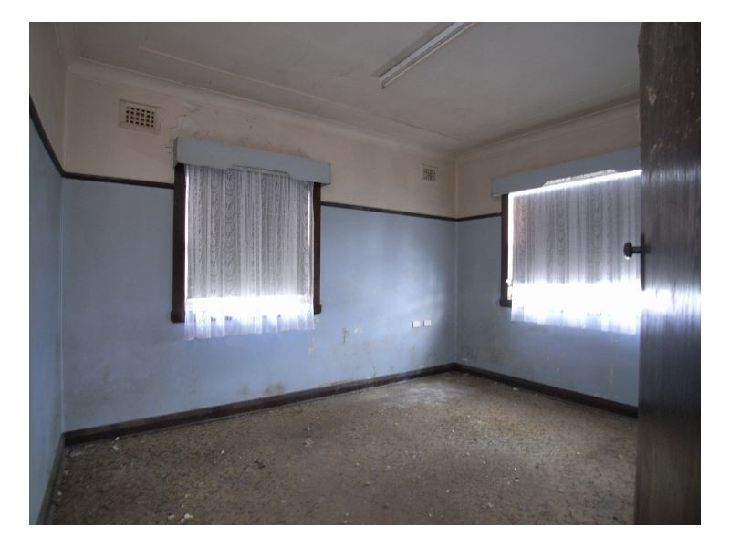 8 Cadell Avenue, Mayfield NSW 2304