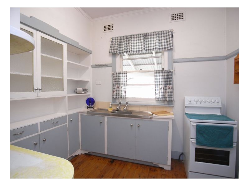 20 Burnett Street, Mayfield NSW 2304