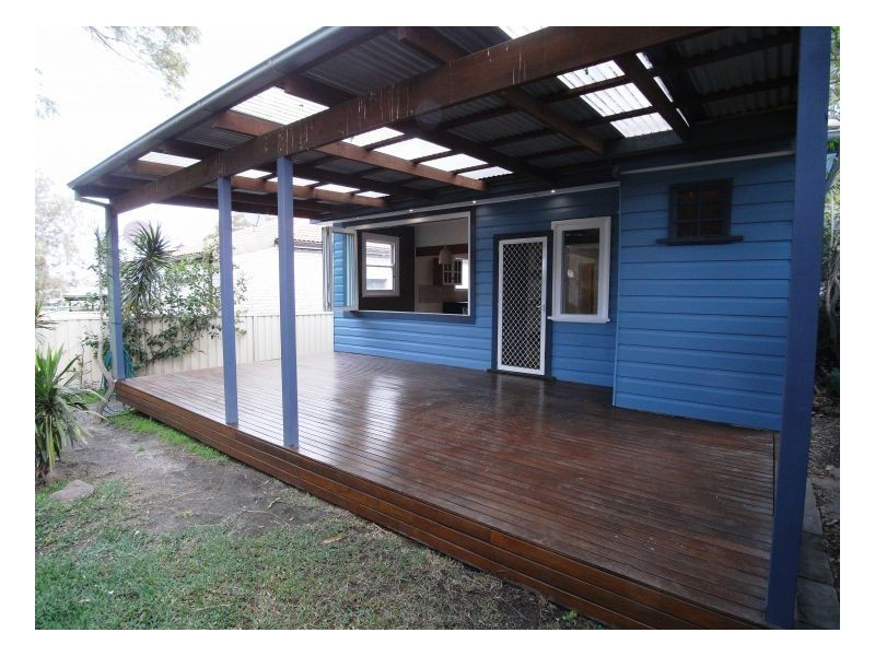 9a Kerr Street, Mayfield NSW 2304