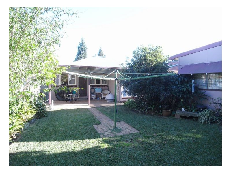 283 Maitland Road, Mayfield NSW 2304