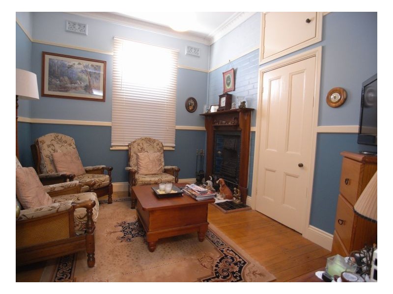 283 Maitland Road, Mayfield NSW 2304