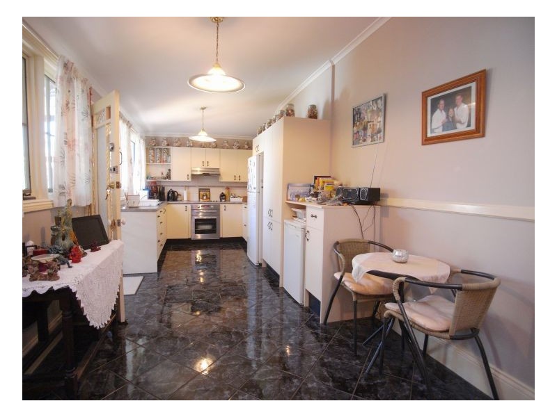 283 Maitland Road, Mayfield NSW 2304