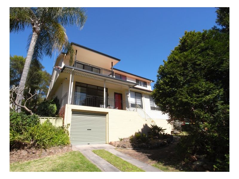 83 Carolyn Street, Adamstown Heights NSW 2289