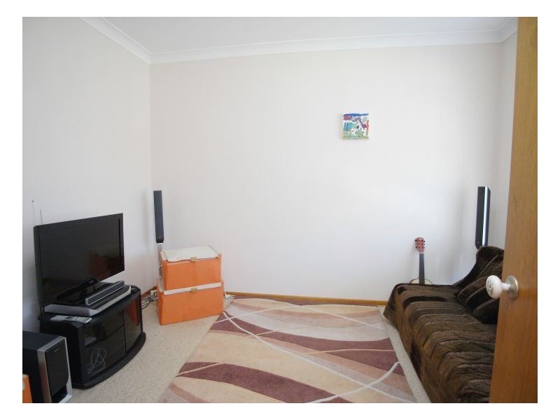 11 Eurabbie Avenue, Warabrook NSW 2304