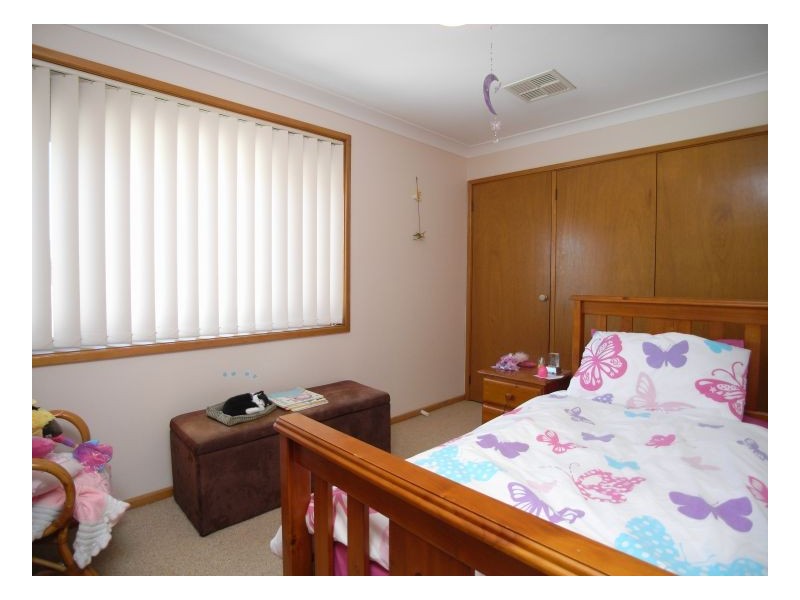 11 Eurabbie Avenue, Warabrook NSW 2304