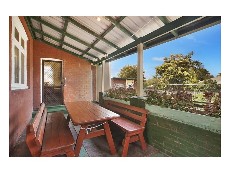 105 Lewis Street, Maryville NSW 2293