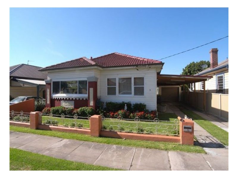 3 Macquarie Street, Mayfield NSW 2304