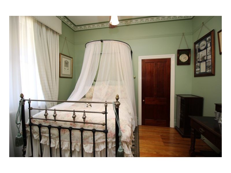 20 Holt Street, Mayfield NSW 2304