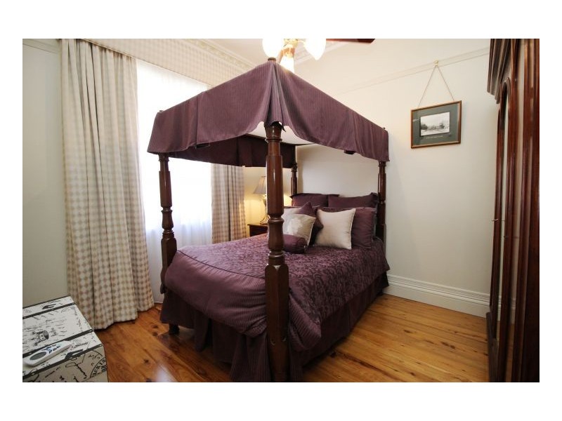 20 Holt Street, Mayfield NSW 2304