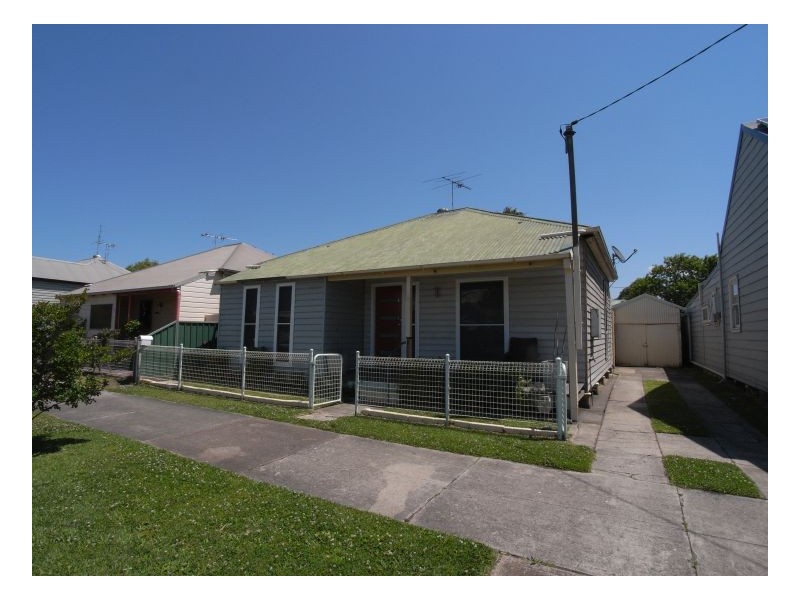 9 Bourke Street, Carrington NSW 2294