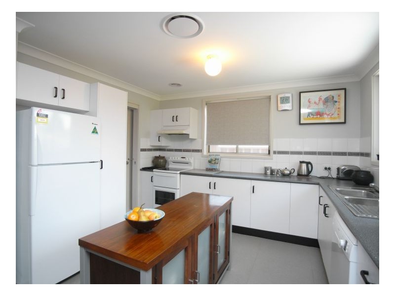 1 16 Myola Street, Mayfield NSW 2304