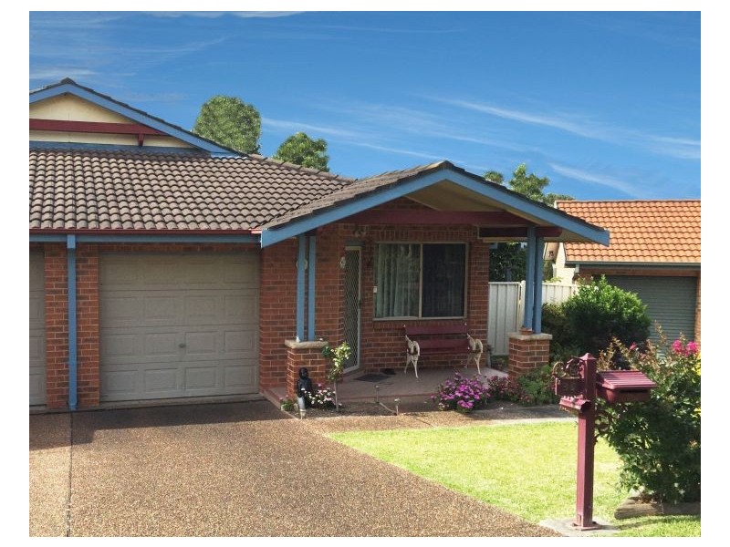 2 36 Bakeri Cct, Warabrook NSW 2304