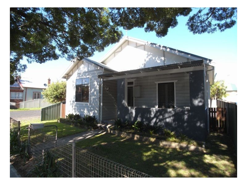 37 Fitzroy Street, Mayfield NSW 2304