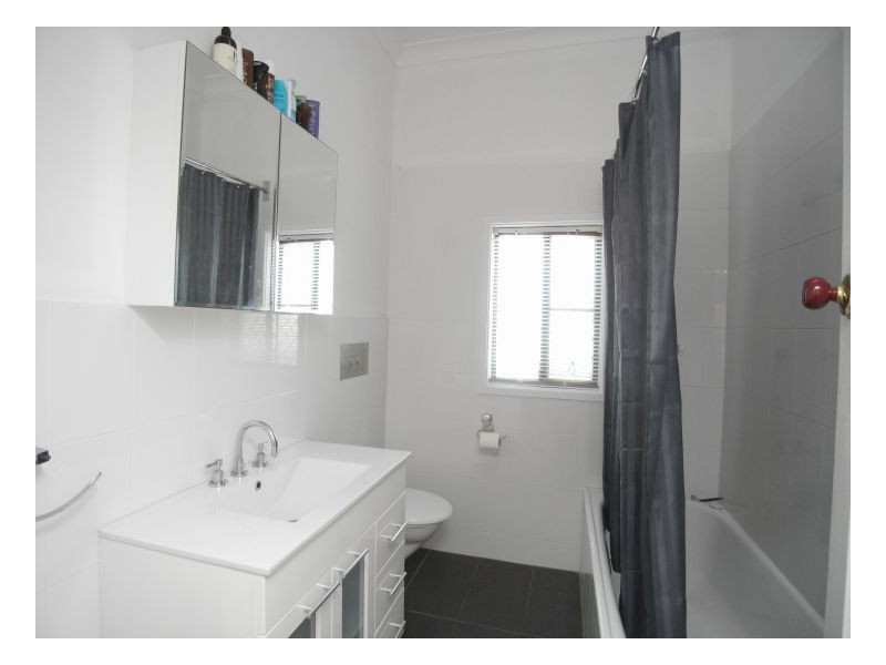 37 Fitzroy Street, Mayfield NSW 2304