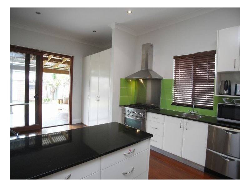 37 Fitzroy Street, Mayfield NSW 2304