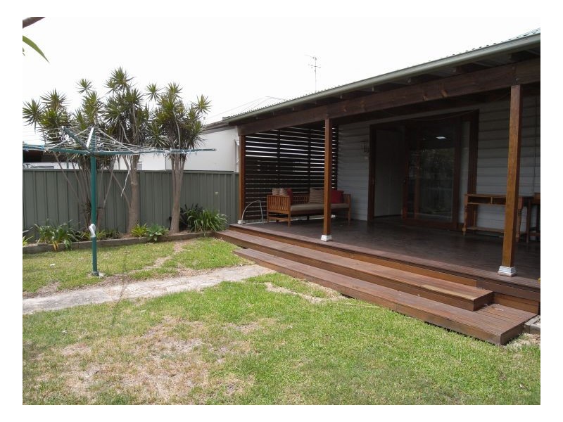 37 Fitzroy Street, Mayfield NSW 2304