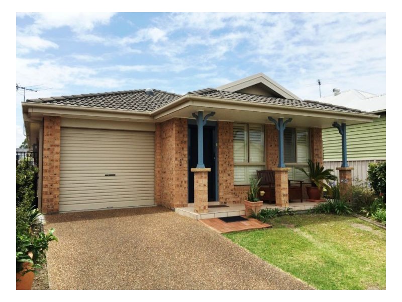 1 16 Myola Street, Mayfield NSW 2304