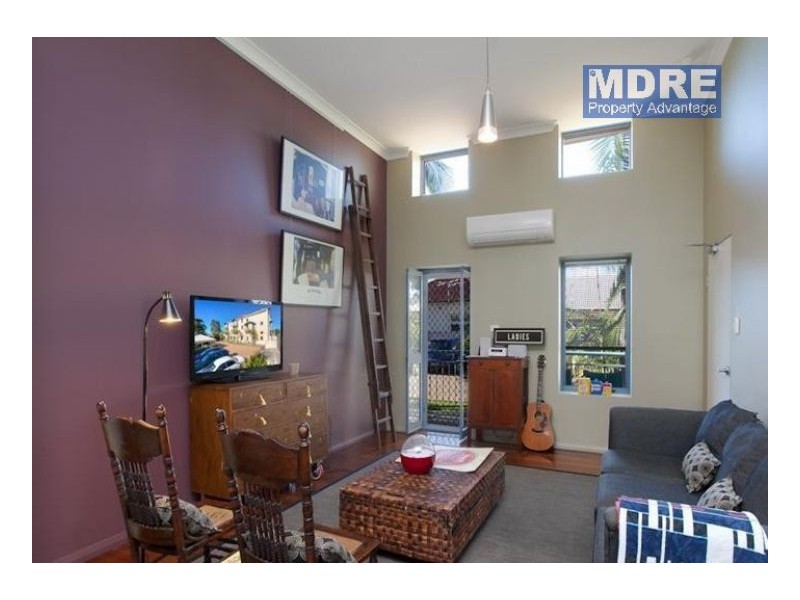 2 45 Hanbury Street, Mayfield NSW 2304