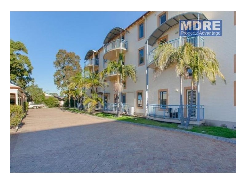 2 45 Hanbury Street, Mayfield NSW 2304