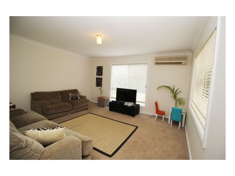 38 Woodstock Street, Mayfield NSW 2304