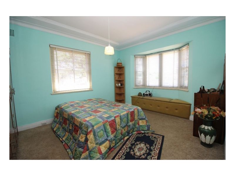 5 Norris Avenue, Mayfield NSW 2304