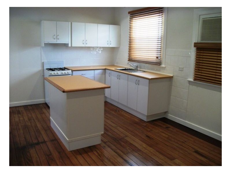 109 Woodstock Street, Mayfield NSW 2304