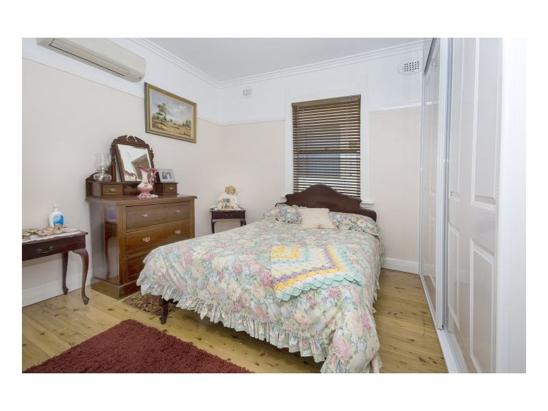 14 Kerr Street, Mayfield NSW 2304