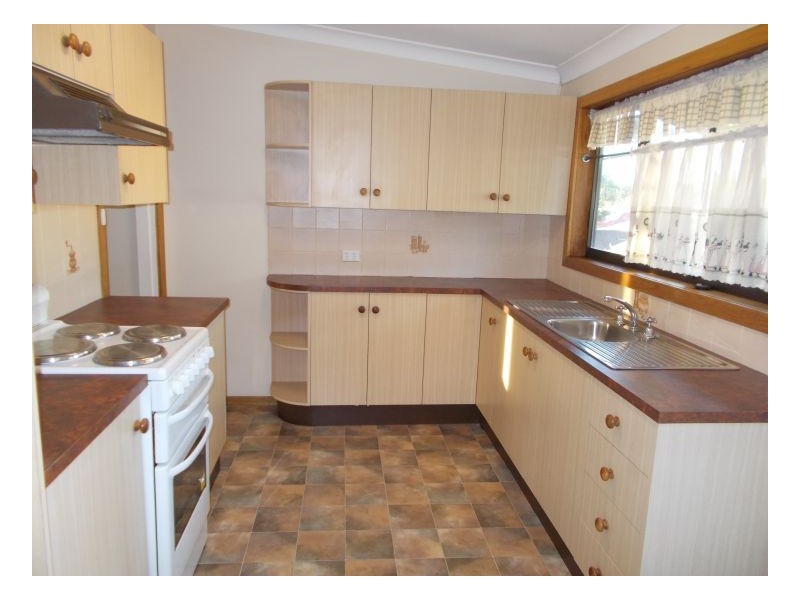 3 William Street, Mayfield NSW 2304