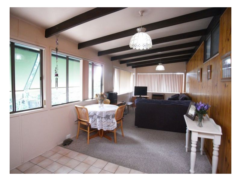 34 Acacia Avenue, Waratah NSW 2298