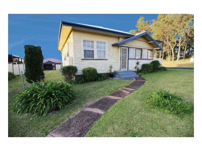 1 Gregson Avenue, Mayfield West NSW 2304