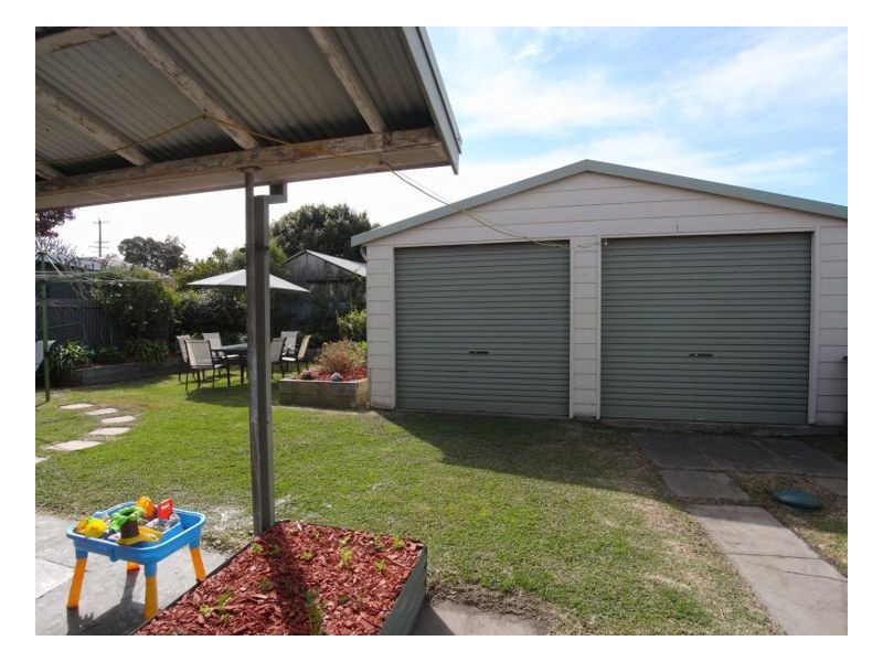 4 Berkeley Street, Mayfield NSW 2304