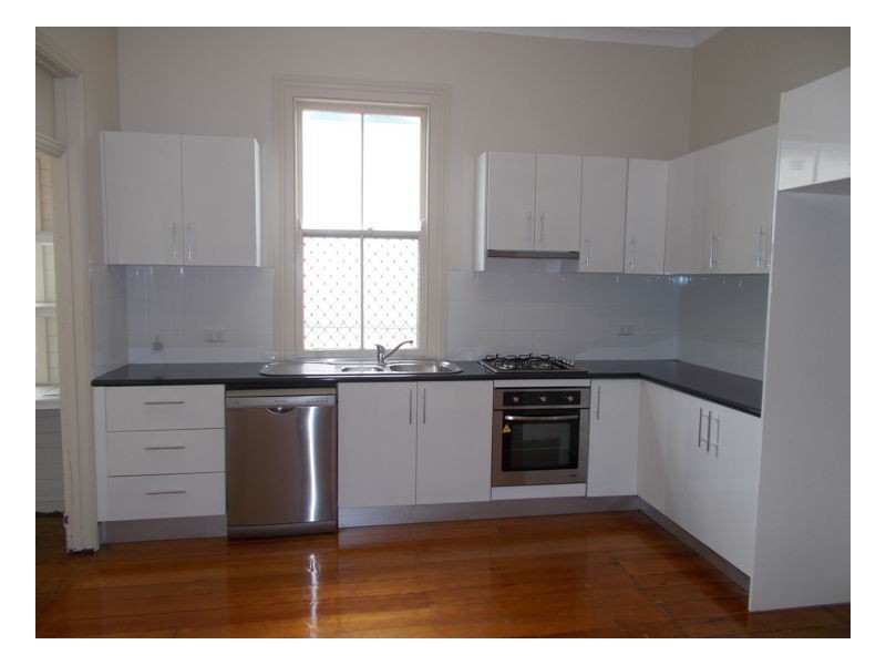 156 Turton Road, Waratah NSW 2298