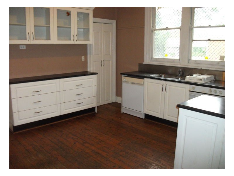 398 Maitland Road, Mayfield NSW 2304