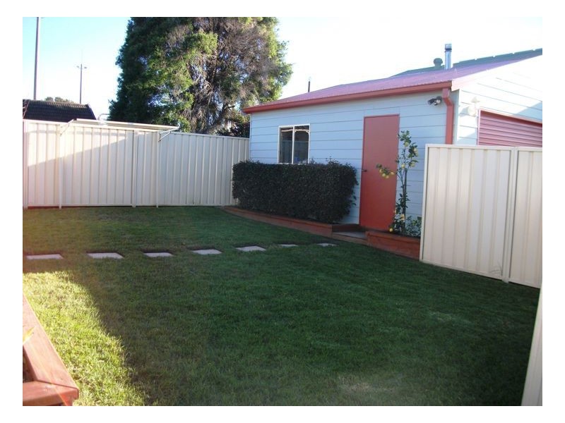 20 Vickers Street, Mayfield NSW 2304