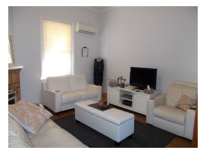 28 Thomas Street, Mayfield NSW 2304