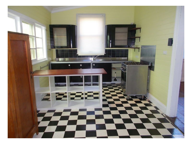 28 Thomas Street, Mayfield NSW 2304