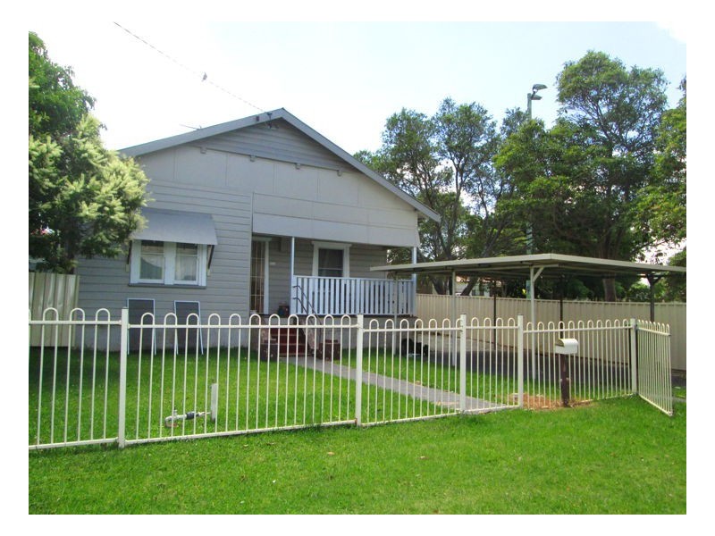 10 Mulgrave Street, Mayfield NSW 2304