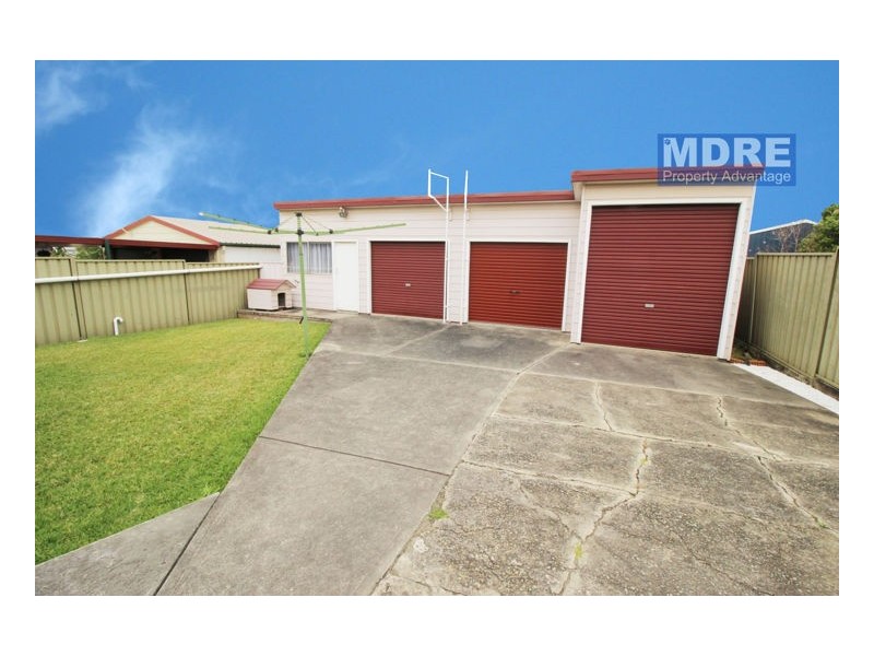 11 Vickers Street, Mayfield West NSW 2304