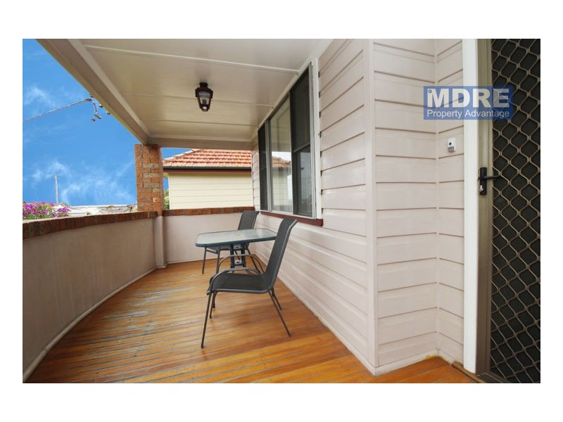 11 Vickers Street, Mayfield West NSW 2304