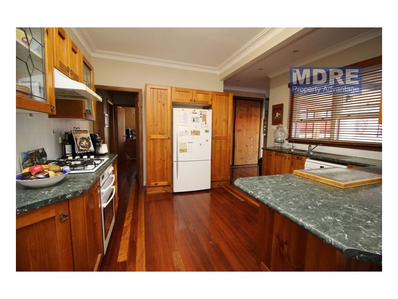 7 Bell Street, Booragul NSW 2284