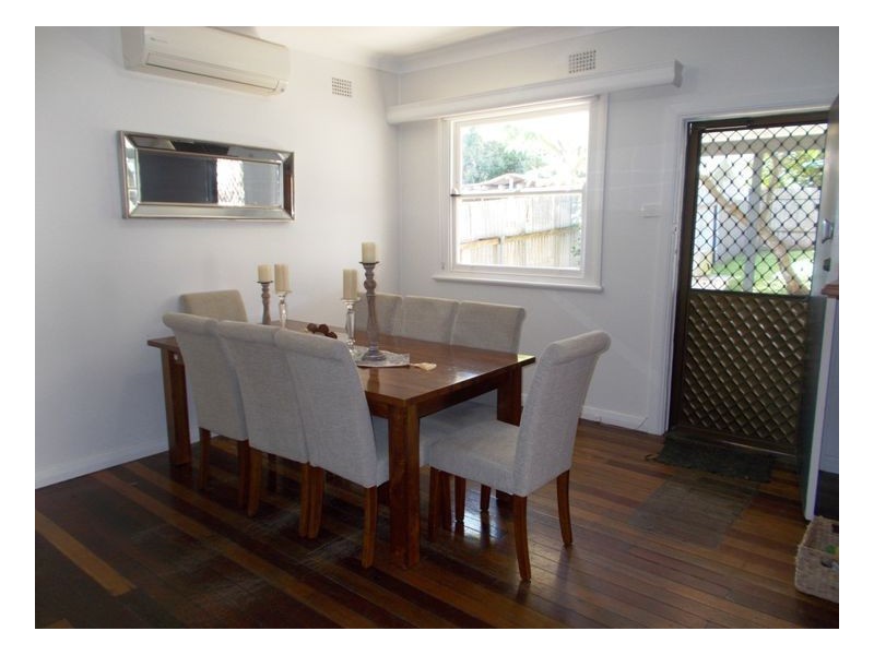 25 Winchester Street, Mayfield NSW 2304